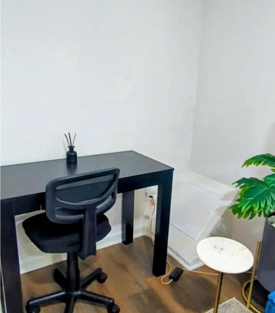 Apartment Gorgeous 1br Guest Close To All!