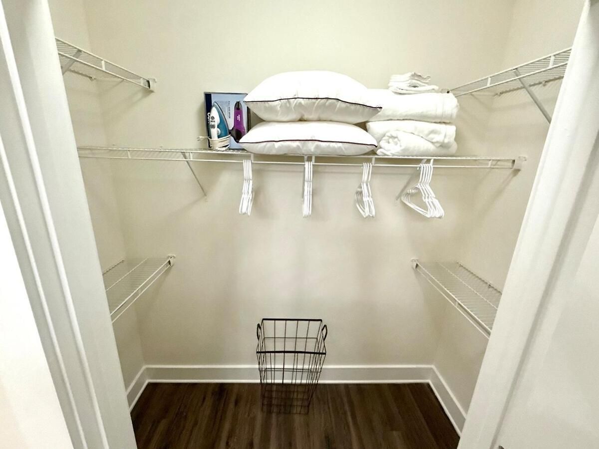 Spacious Uptown Luxury Escape Apartment Charlotte