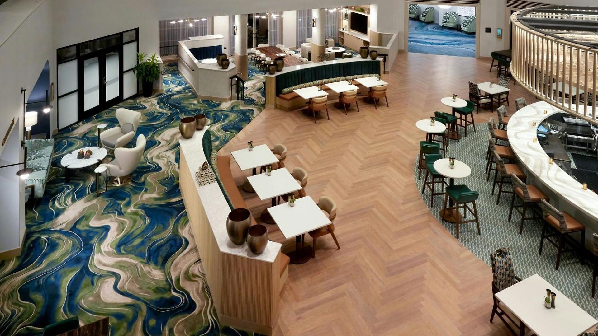 Renaissance Southpark Hotel