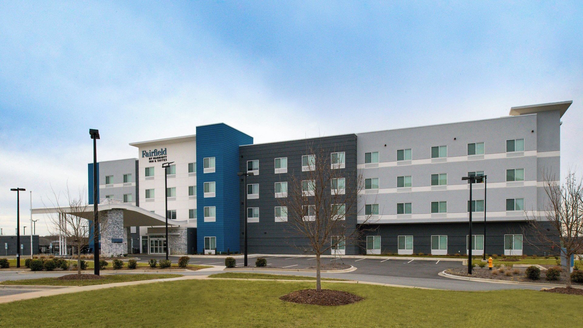 Fairfield & By Marriott Research Park Charlotte