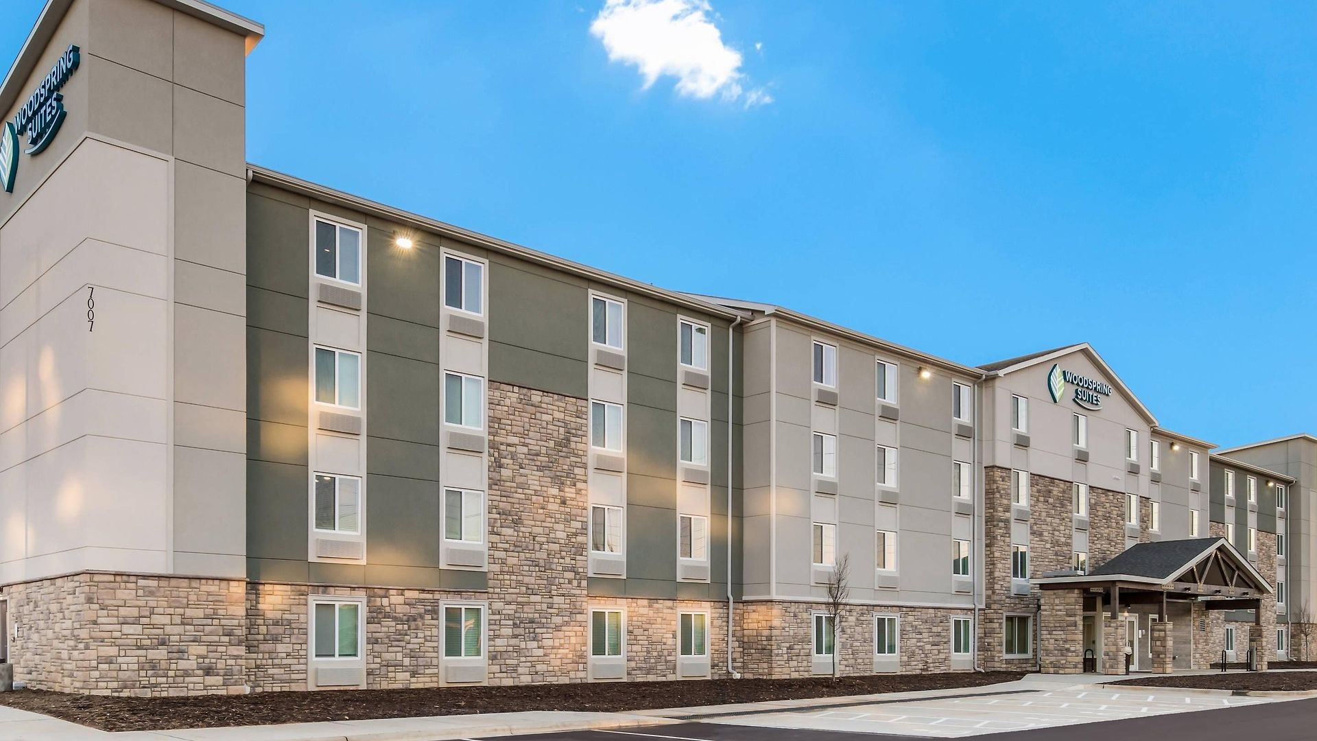 Woodspring - Research Park Hotel Charlotte