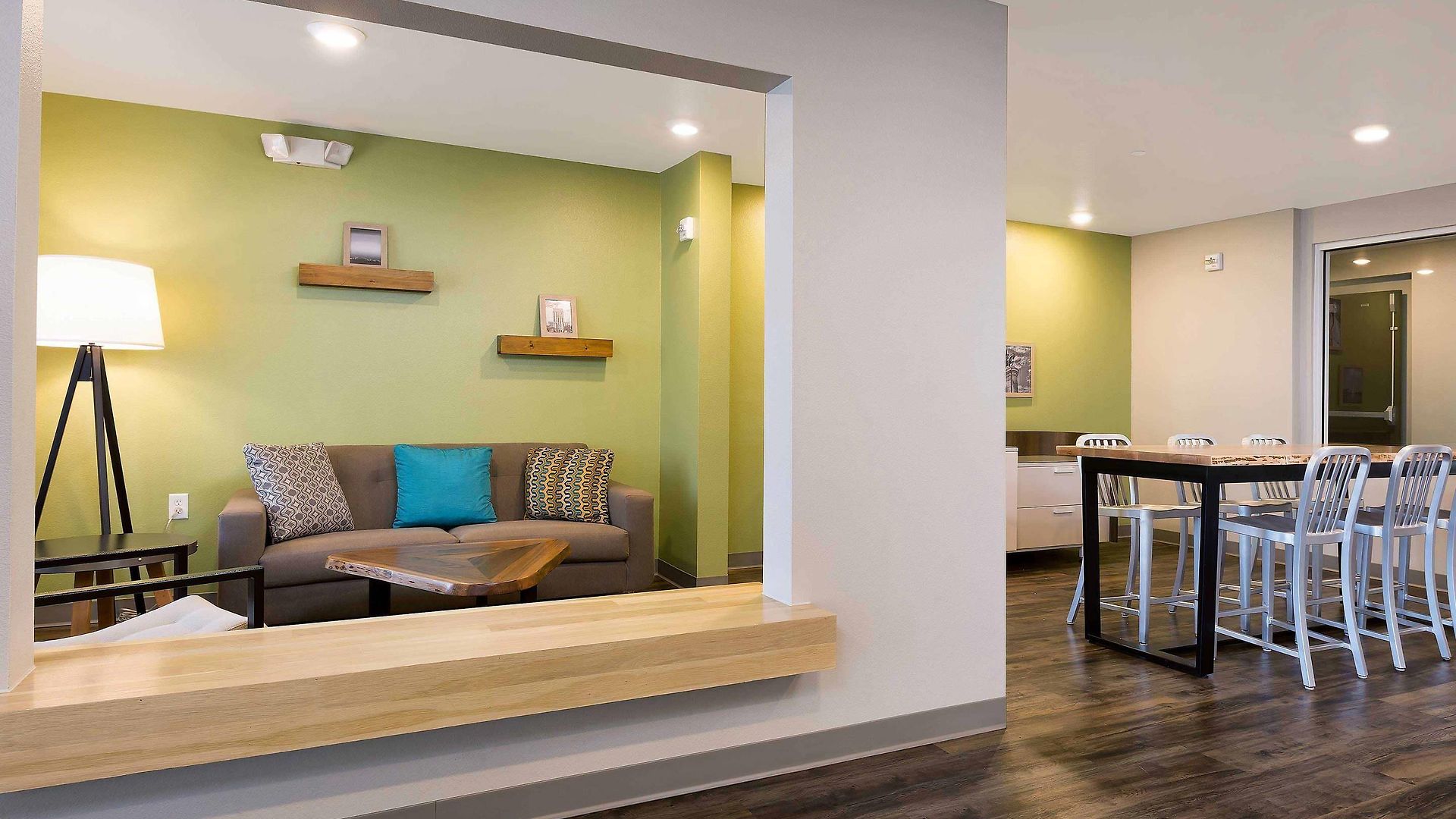 Woodspring Airport Hotel Charlotte