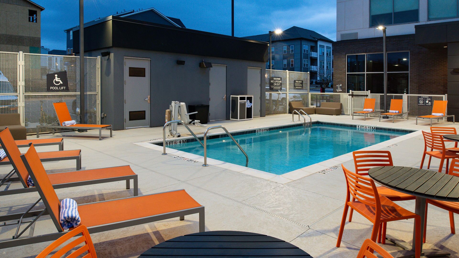 Hotel Aloft By Marriott Airport Charlotte