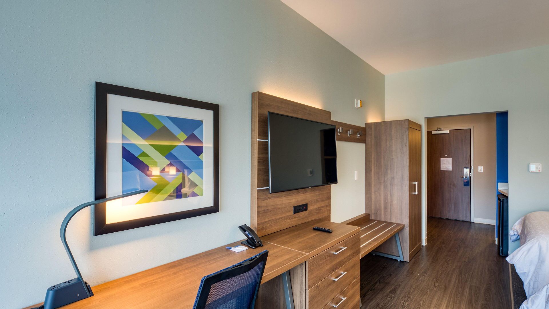 Hotel Express & - - South End By Ihg 3*