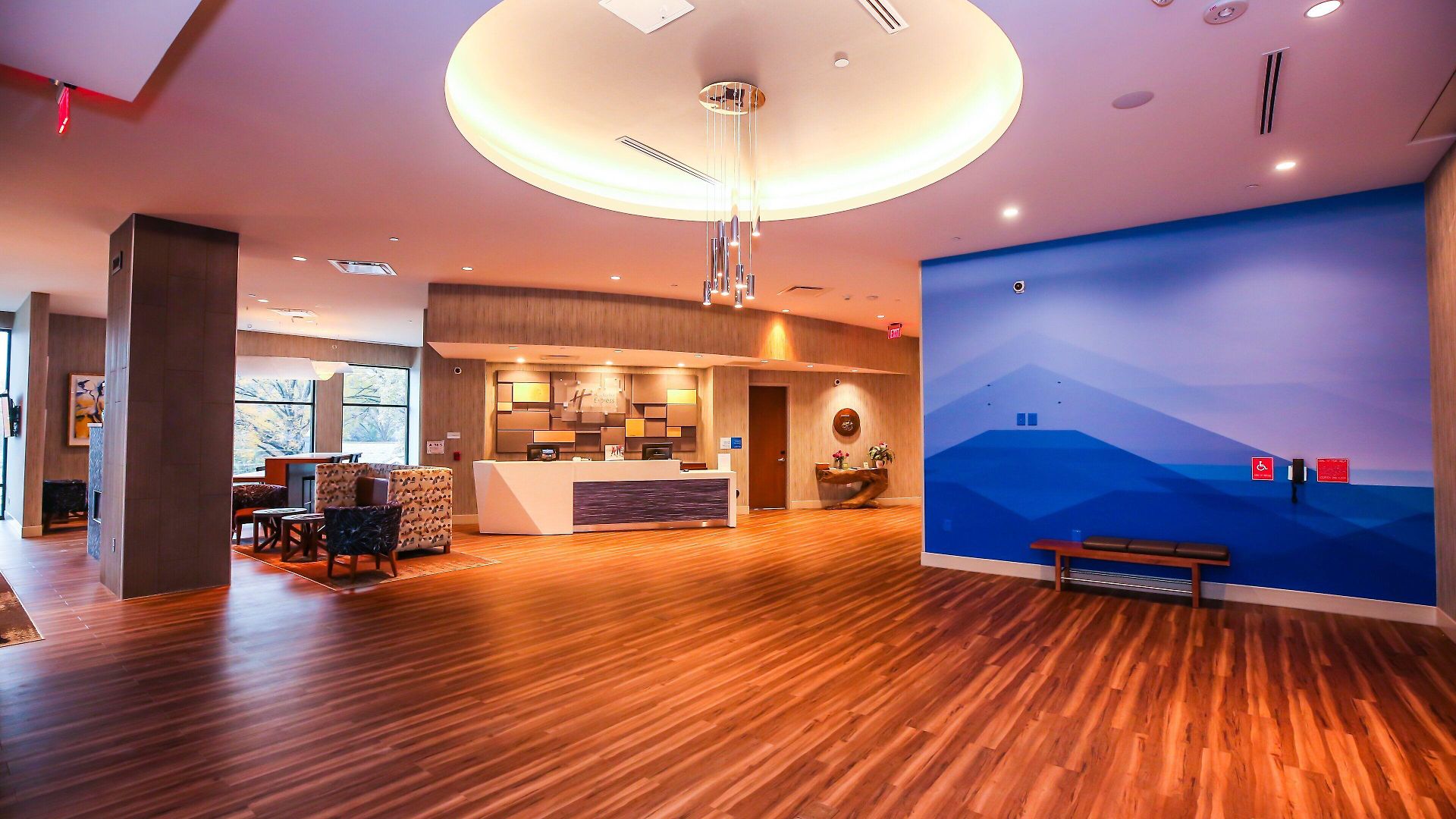 Express & - - South End By Ihg 3*