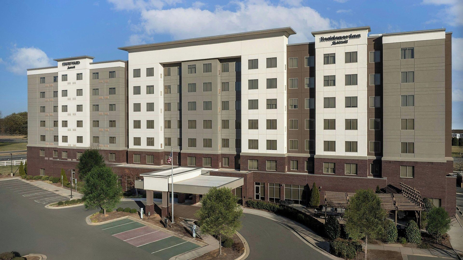 Hotel By Marriott Northlake