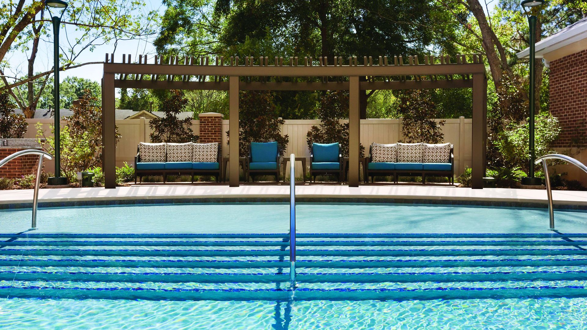 Hilton Garden Southpark 3*