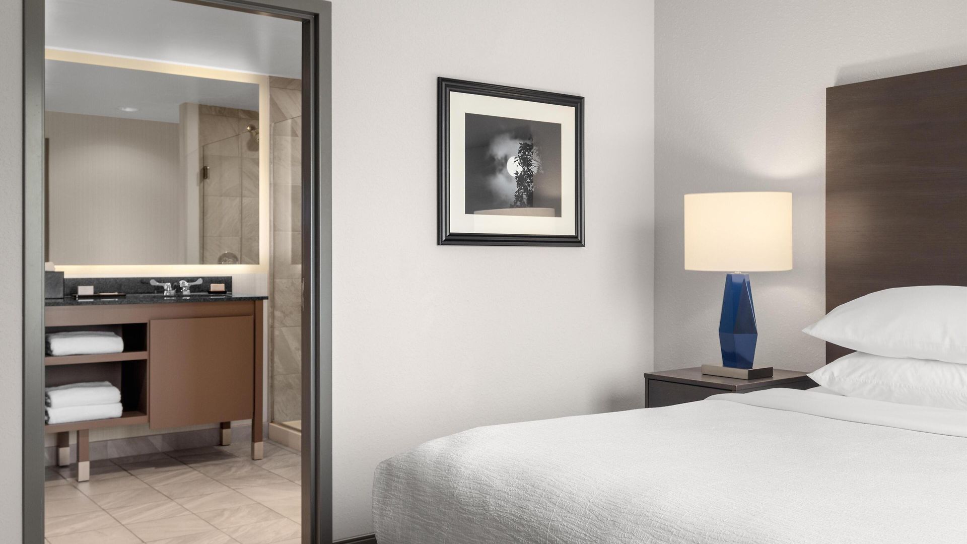 Hotel Embassy Charlotte/ayrsley