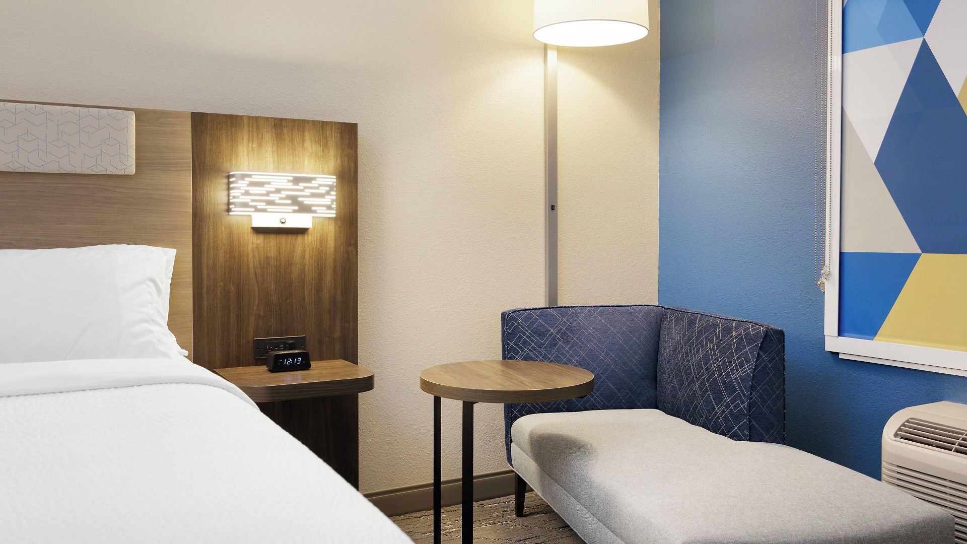 Express & North By Ihg Hotel