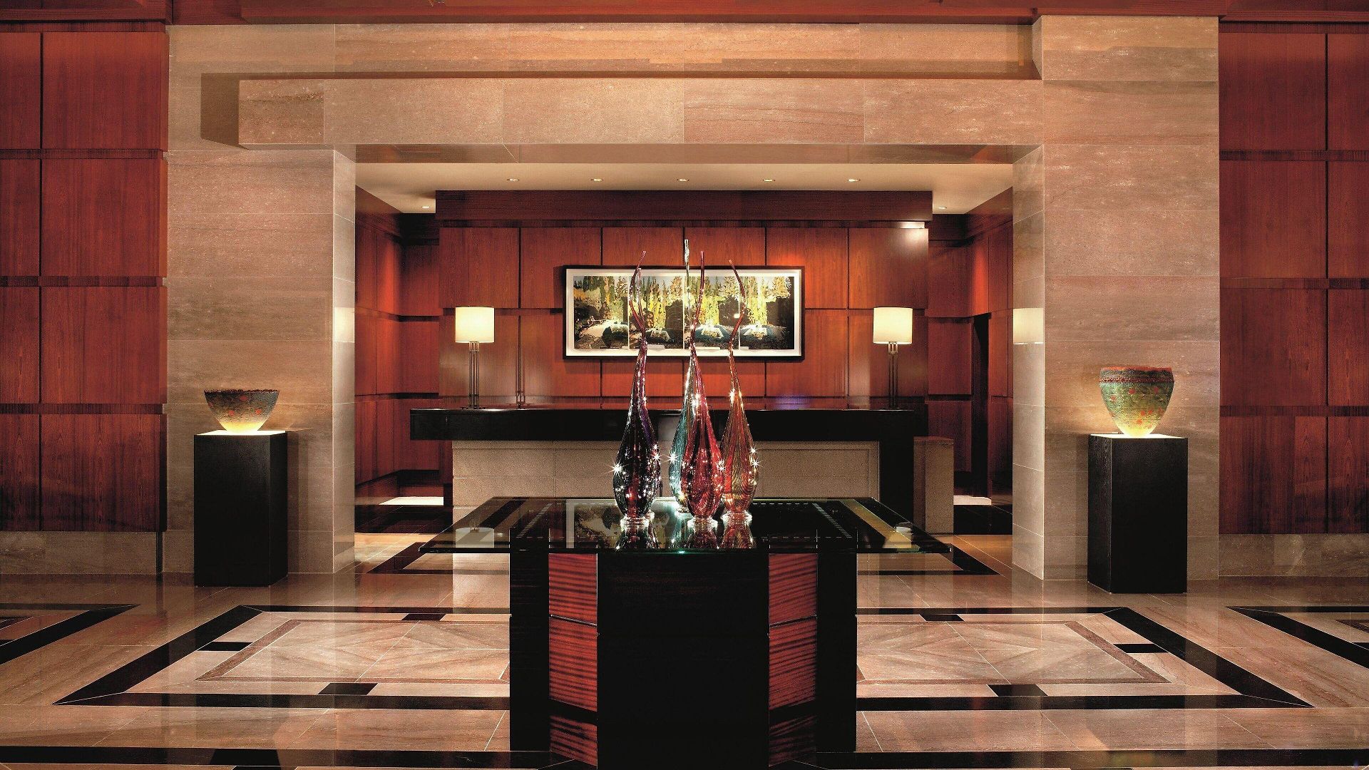 The Ritz-carlton,