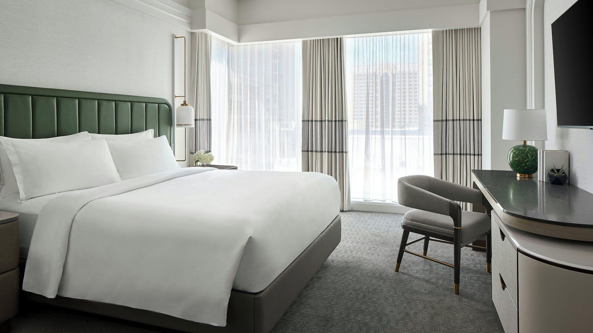 The Ritz-carlton, 5* Charlotte