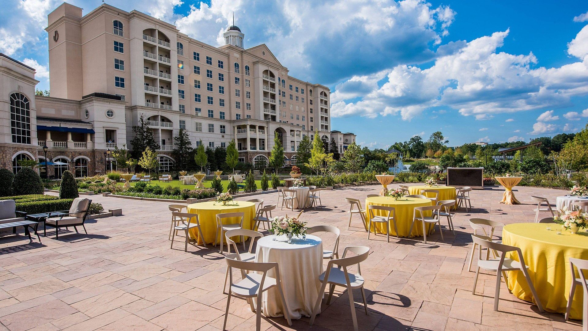 The Ballantyne, A Luxury Collection Hotel,