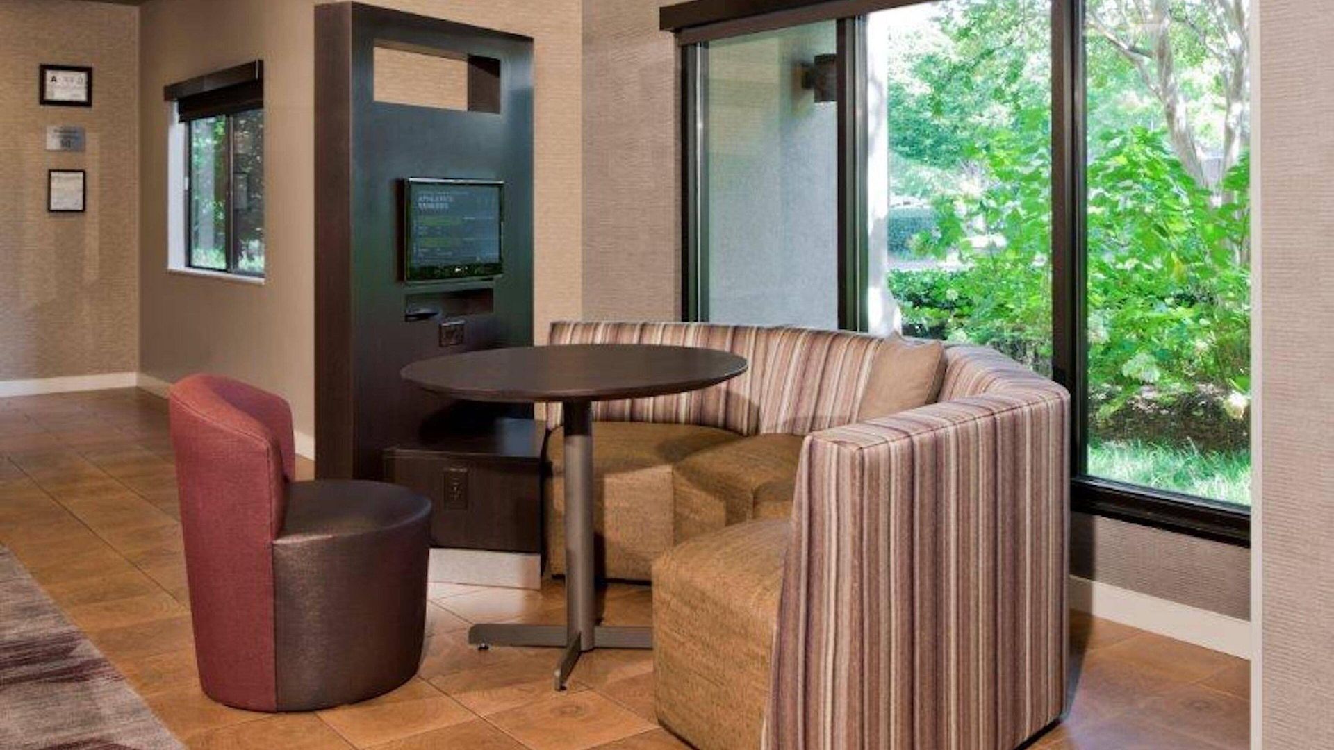 Hotel Courtyard By Marriott Ballantyne 3*