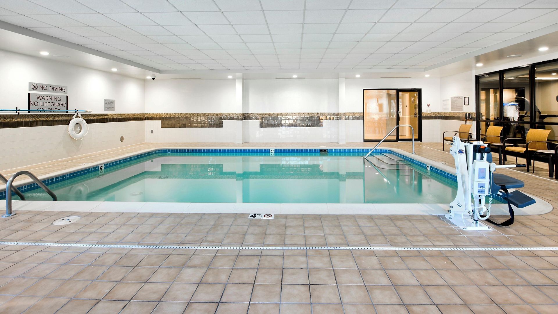 Courtyard By Marriott Ballantyne Hotel 3*