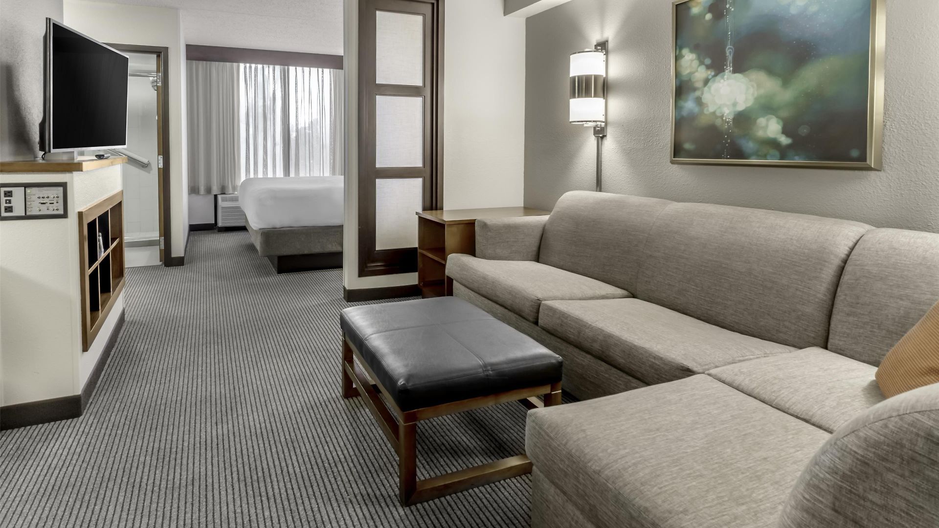 Hotel Hyatt Place Airport Billy Graham Parkway