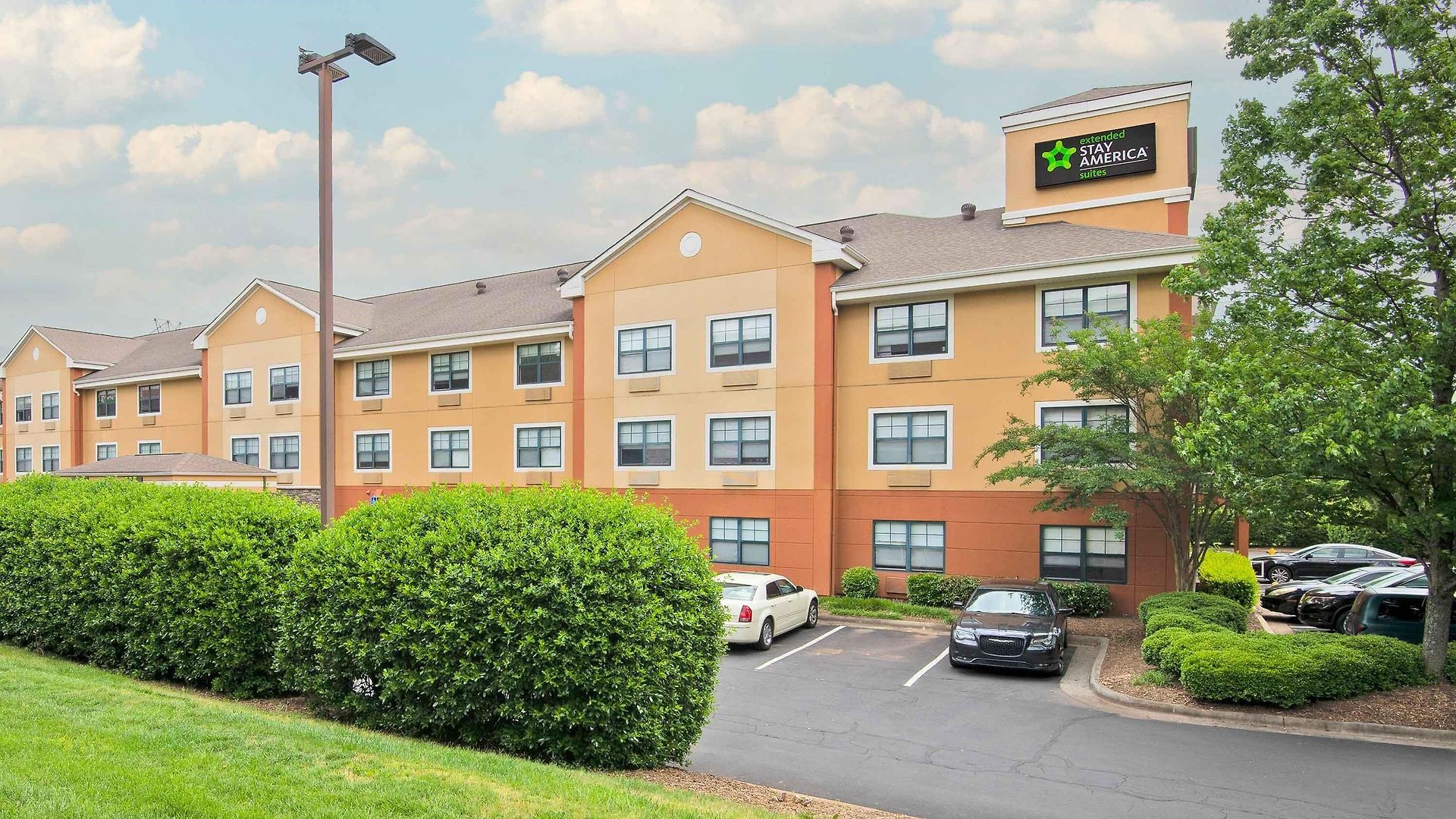 Extended America Select - - Tyvola Rd