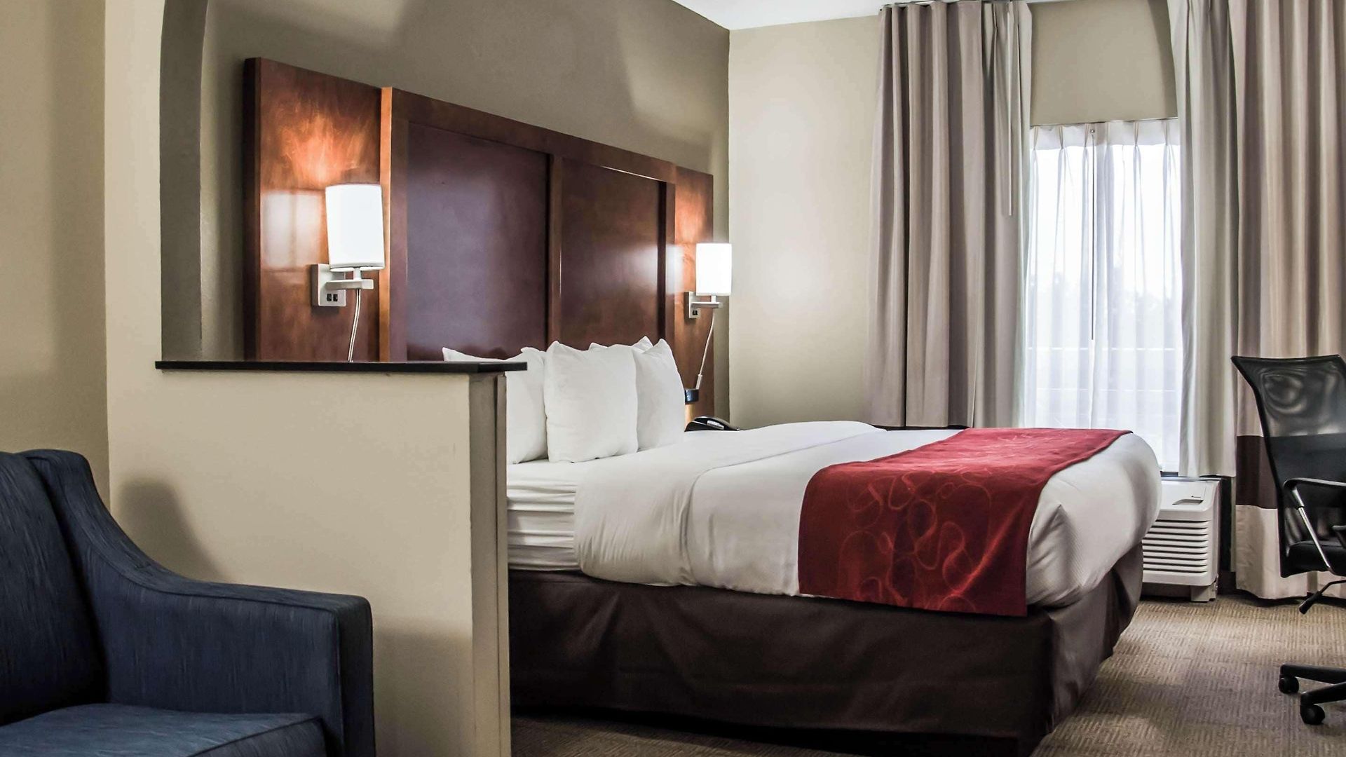 Comfort - Research Park Hotel