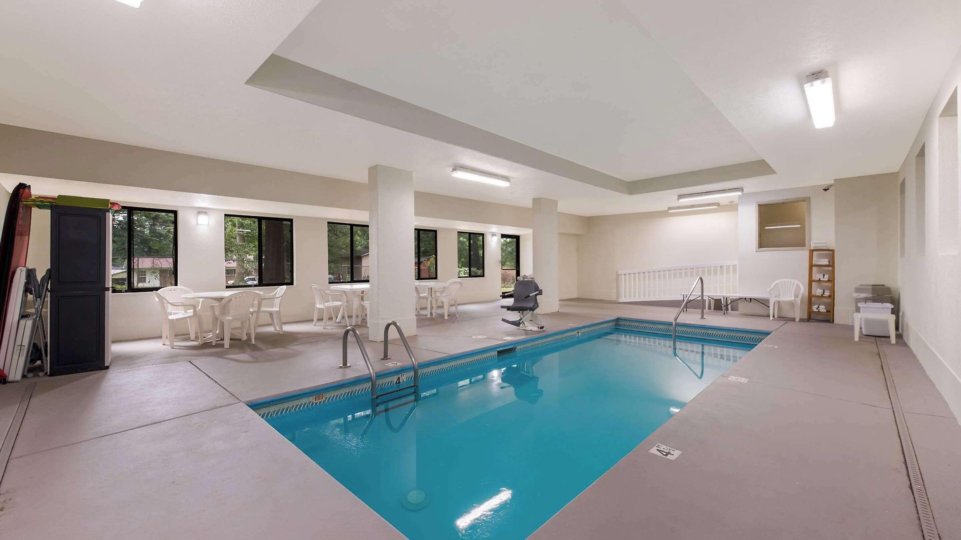 Sleep Northlake Inn 4*