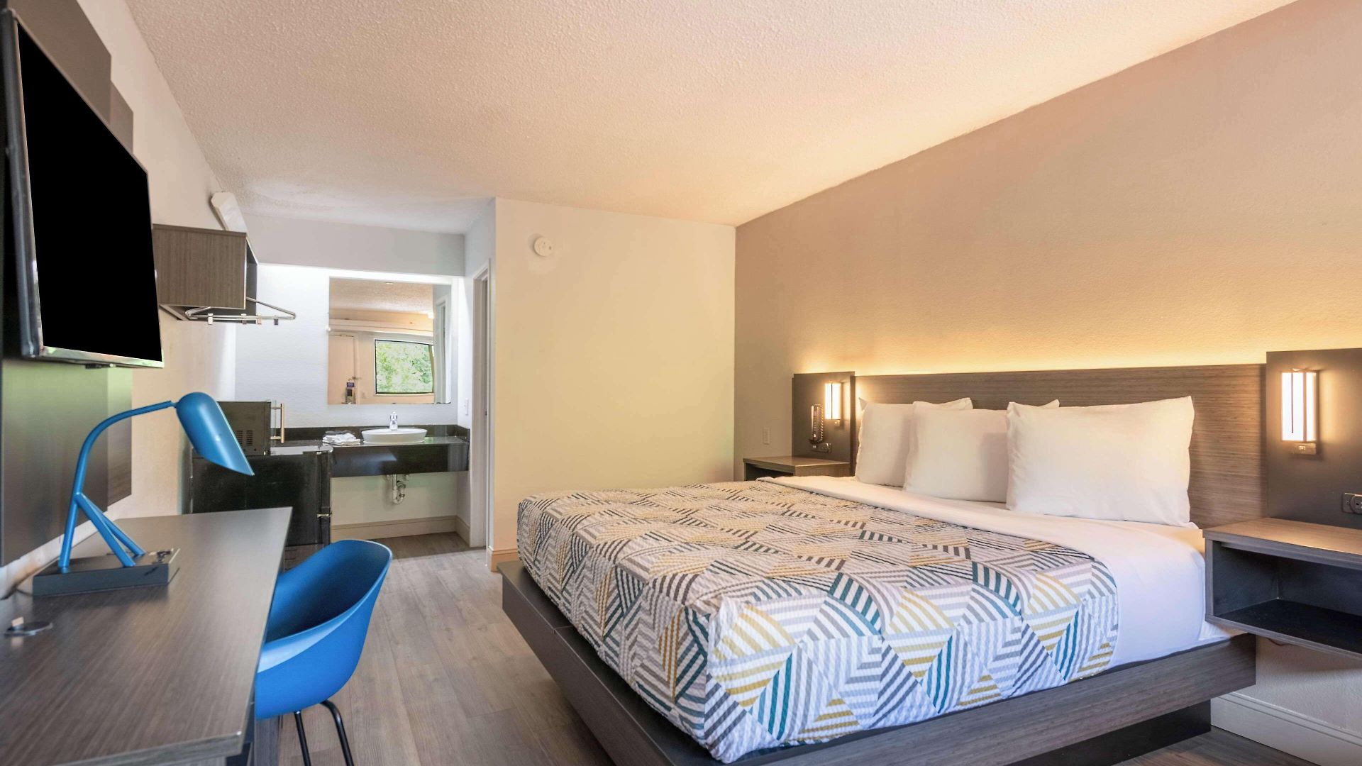 Hotel 6-charlotte, Nc - Coliseum