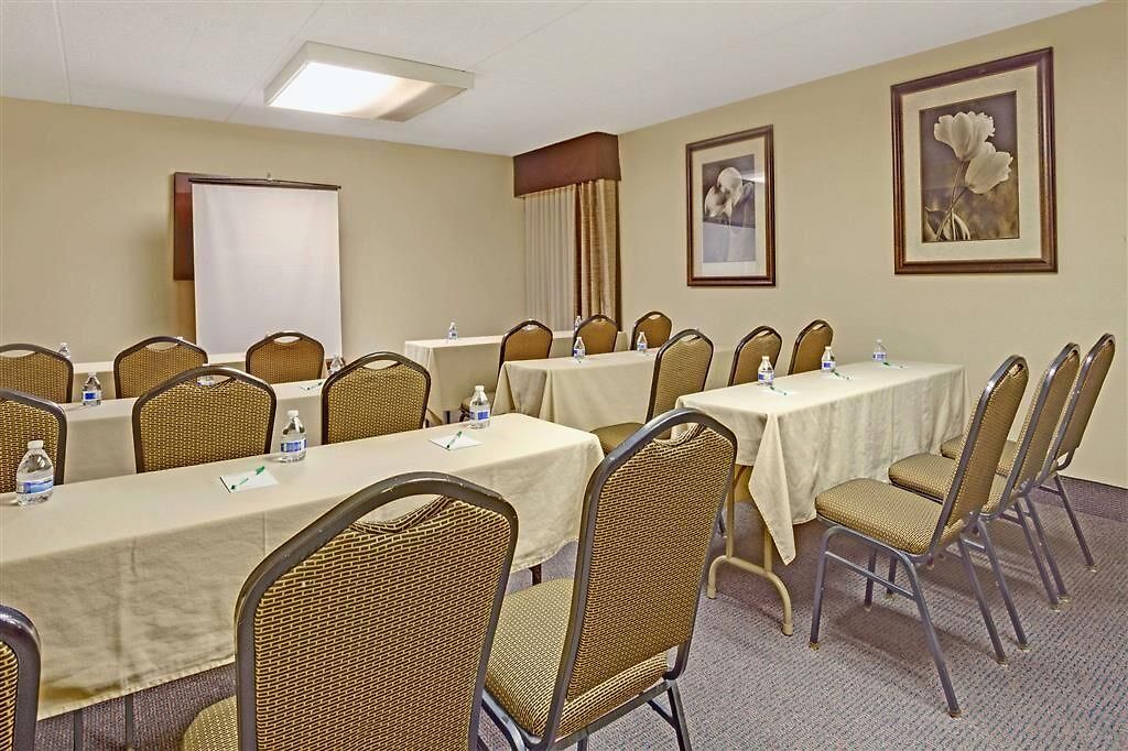 Hotel Wyndham Garden Airport Southeast Charlotte