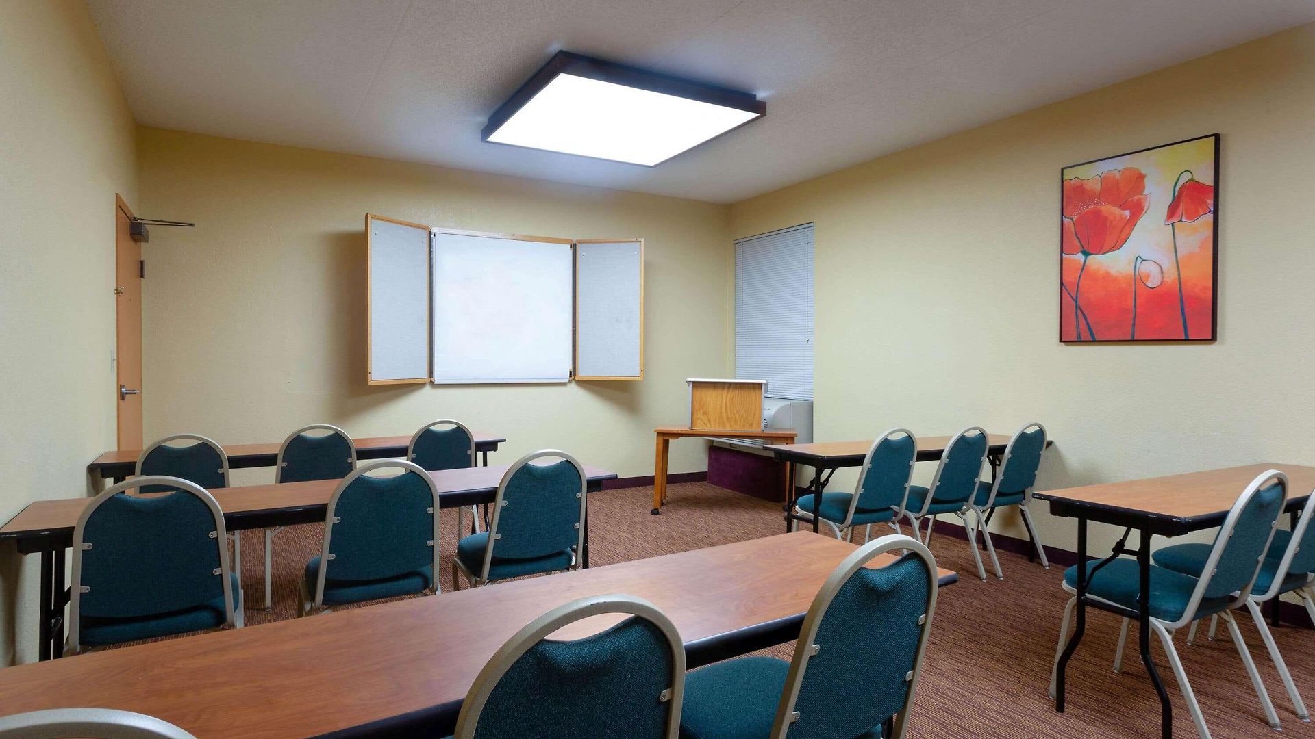 Hotel Spark By Hilton Airport North Charlotte