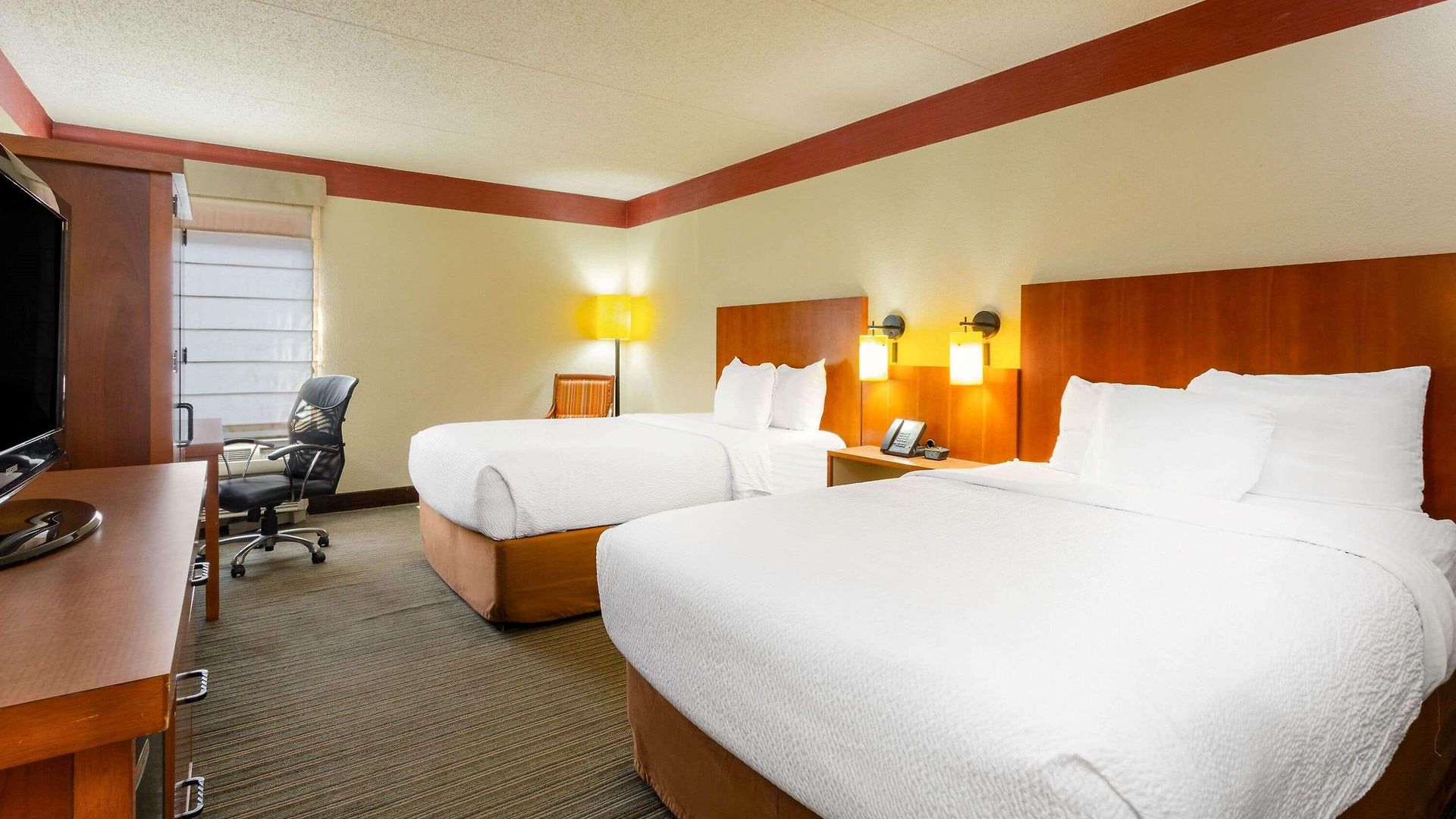 Spark By Hilton Airport North Hotel Charlotte