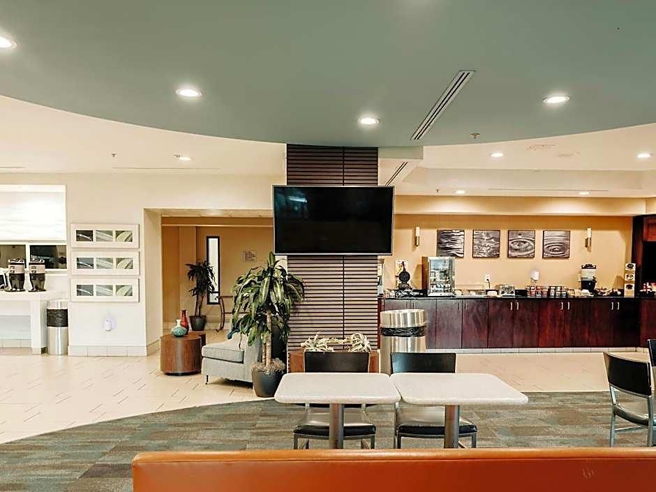 The Beacon Airport By Ihg 3*