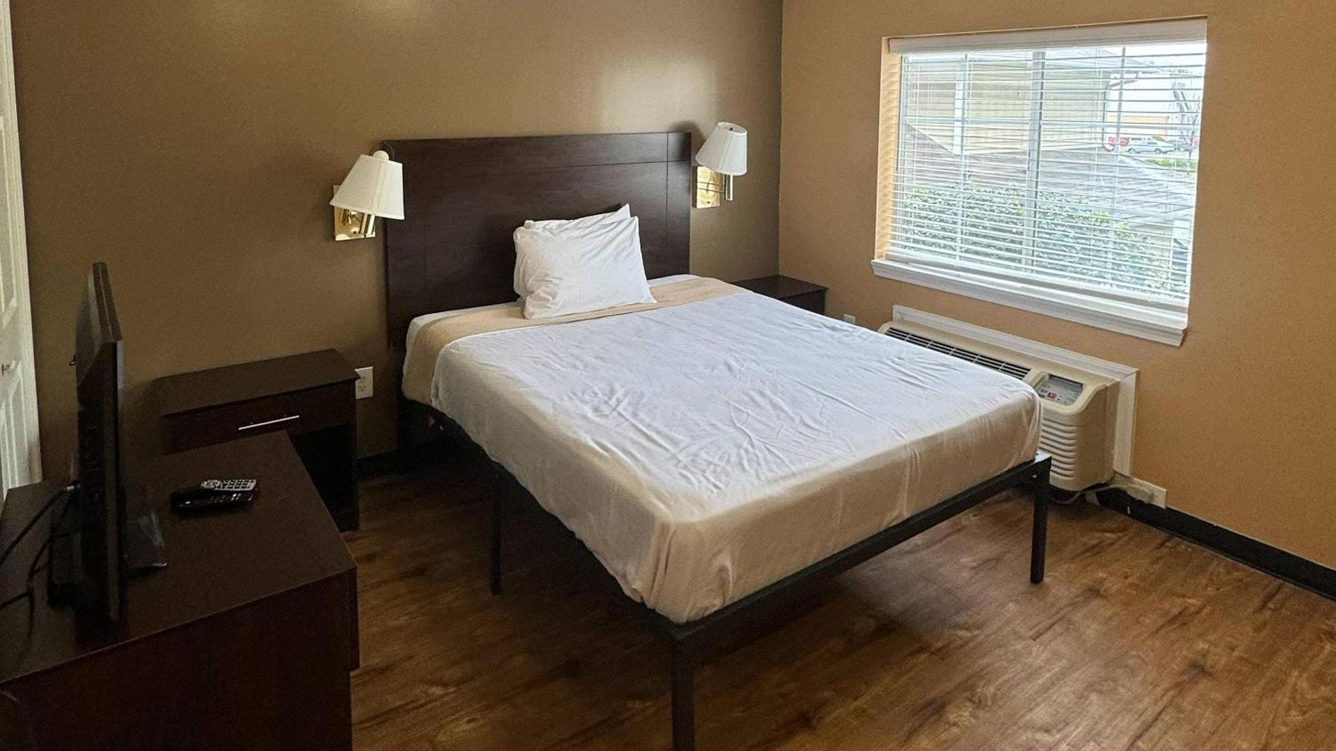 Suburban Near Of North Carolina-charlotte 4* Charlotte