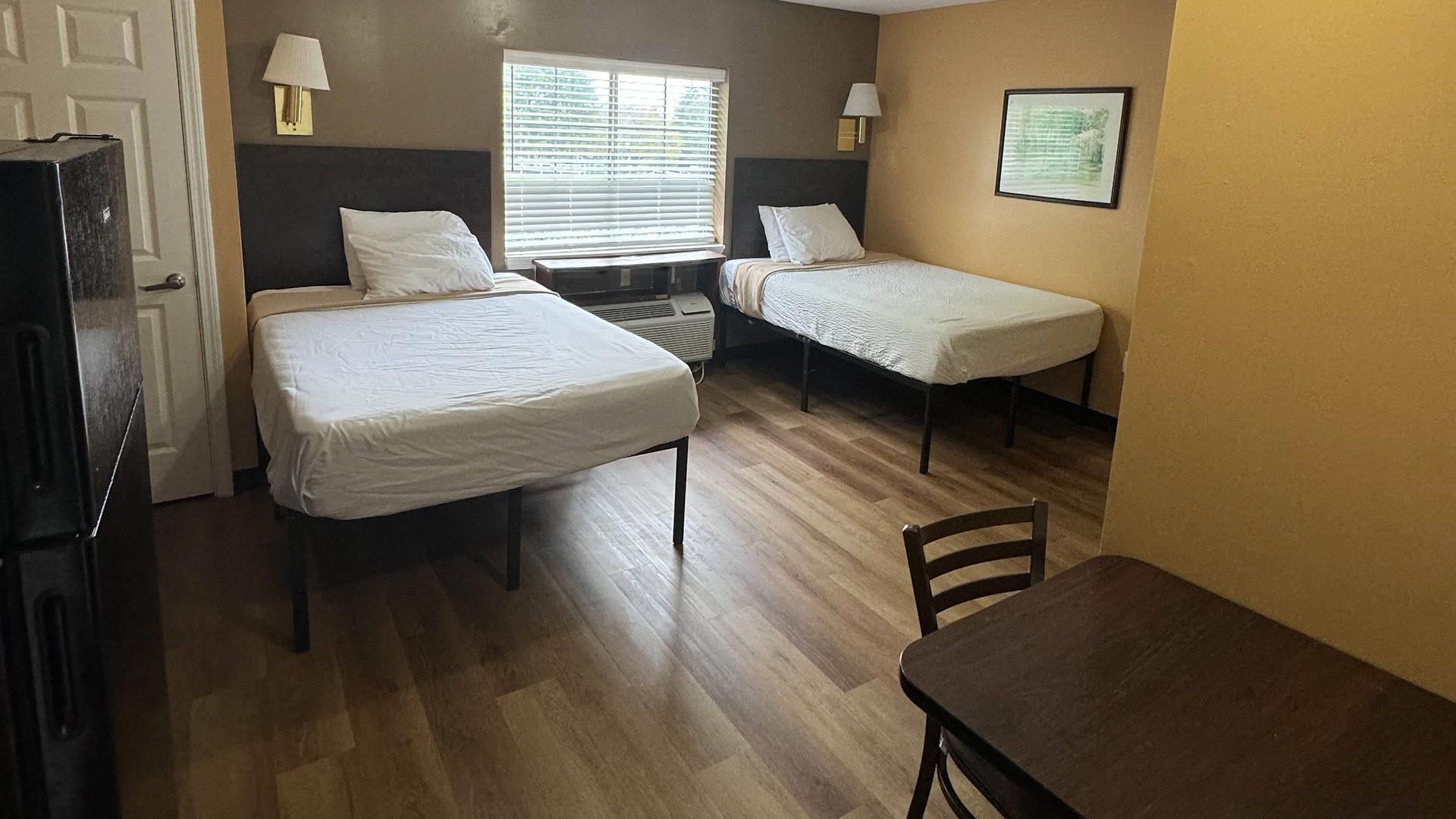 Suburban Near Of North Carolina-charlotte Hotel 4*