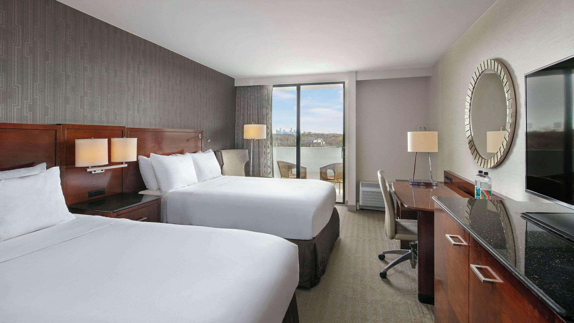 Sonesta Lower South End Charlotte