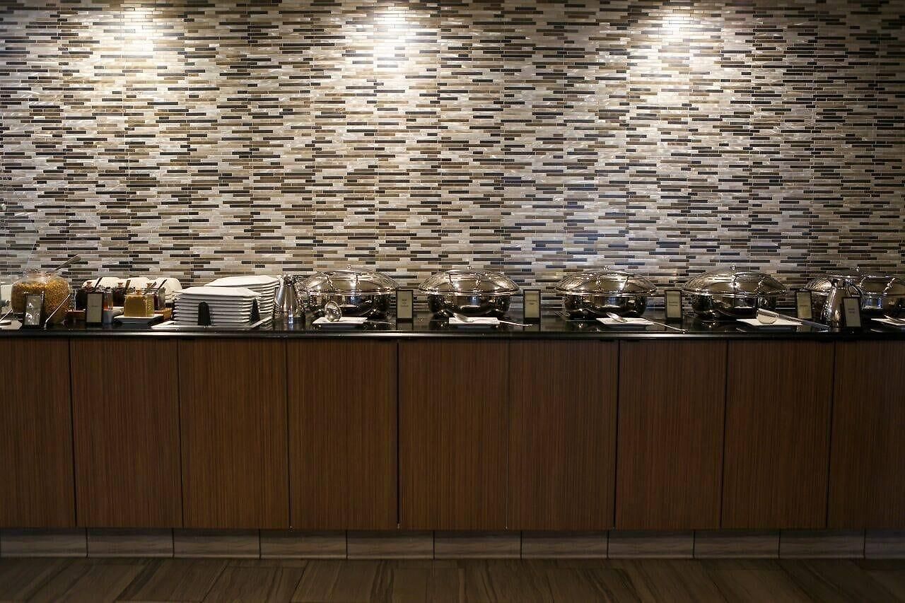 Hilton Place Hotel