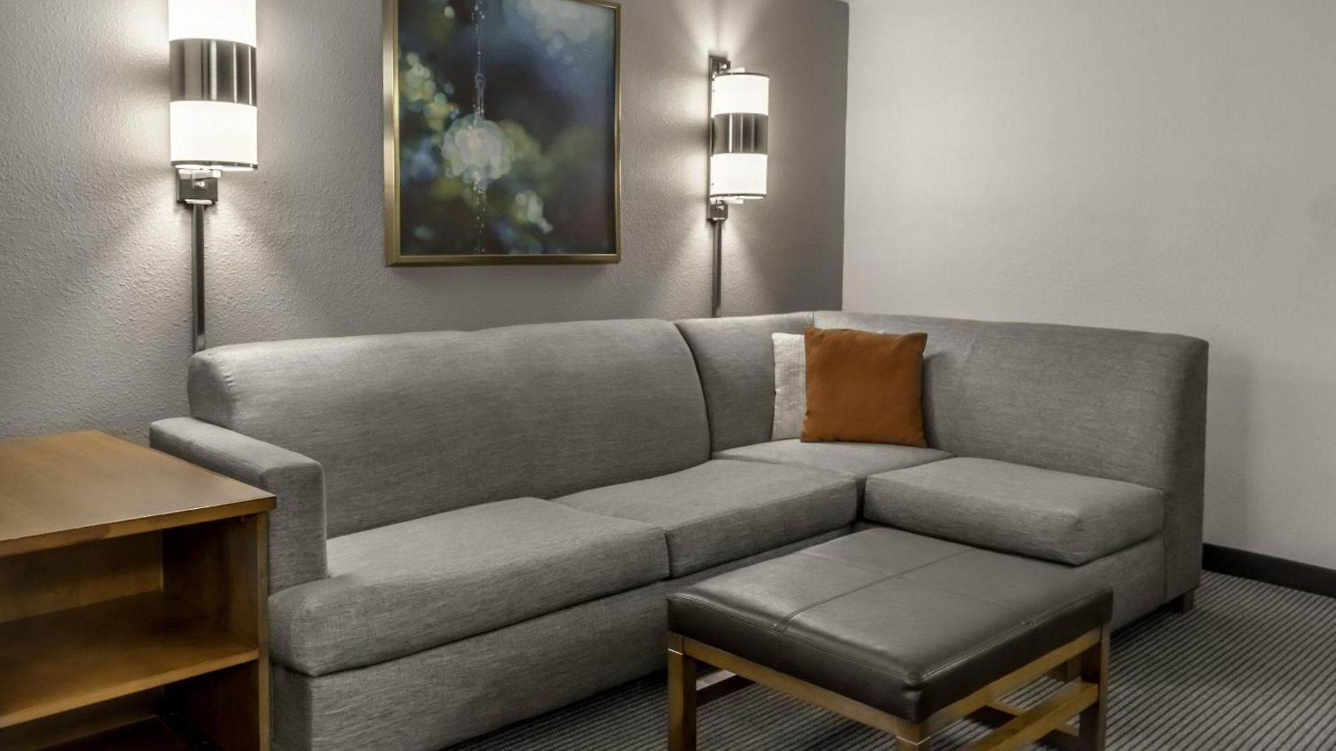 Hotel Hyatt Place Airport Billy Graham Parkway