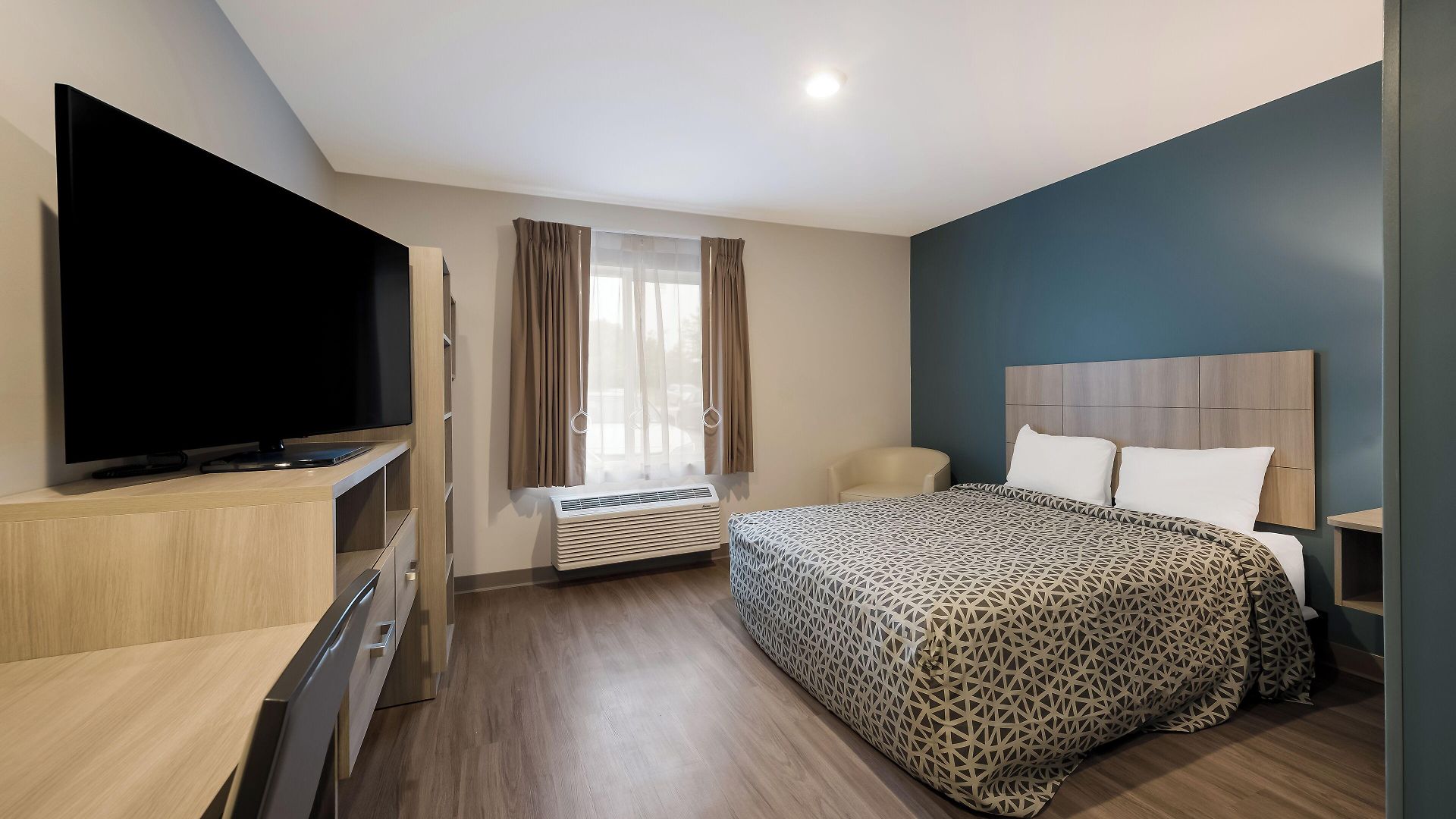 Woodspring Airport Hotel Charlotte