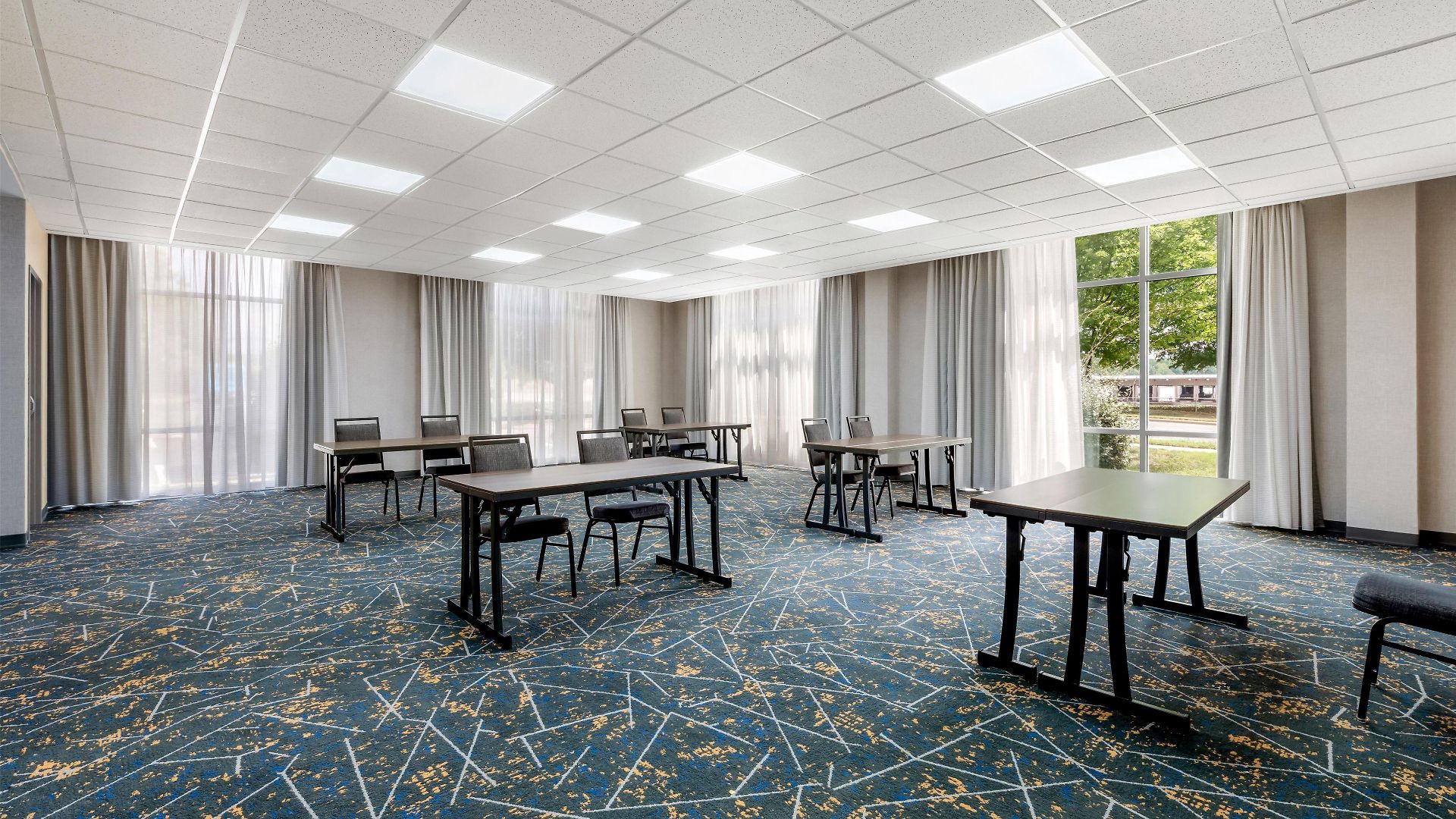 Hampton & Charlotte-airport Hotel Charlotte