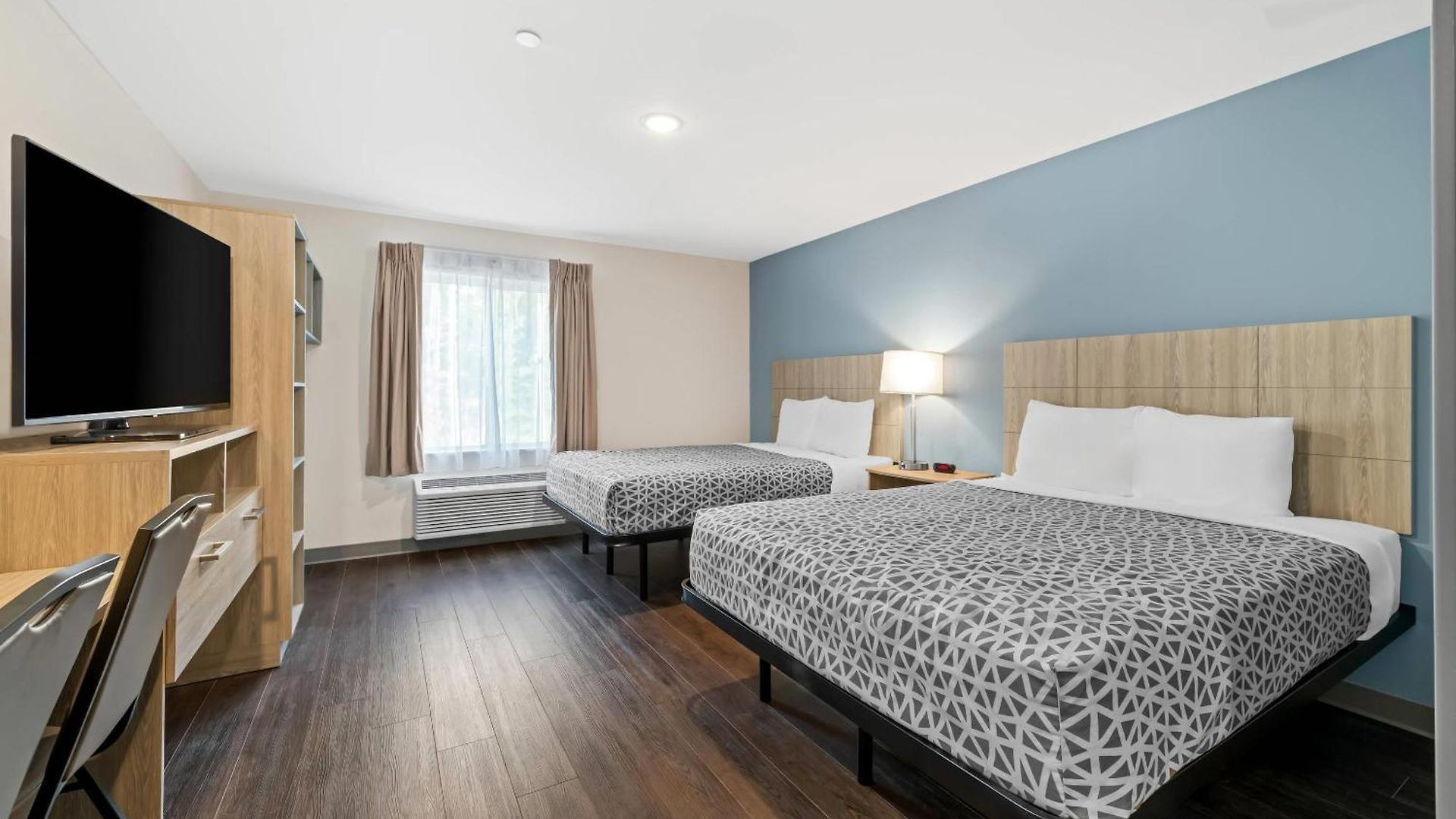 Woodspring Airport Hotel