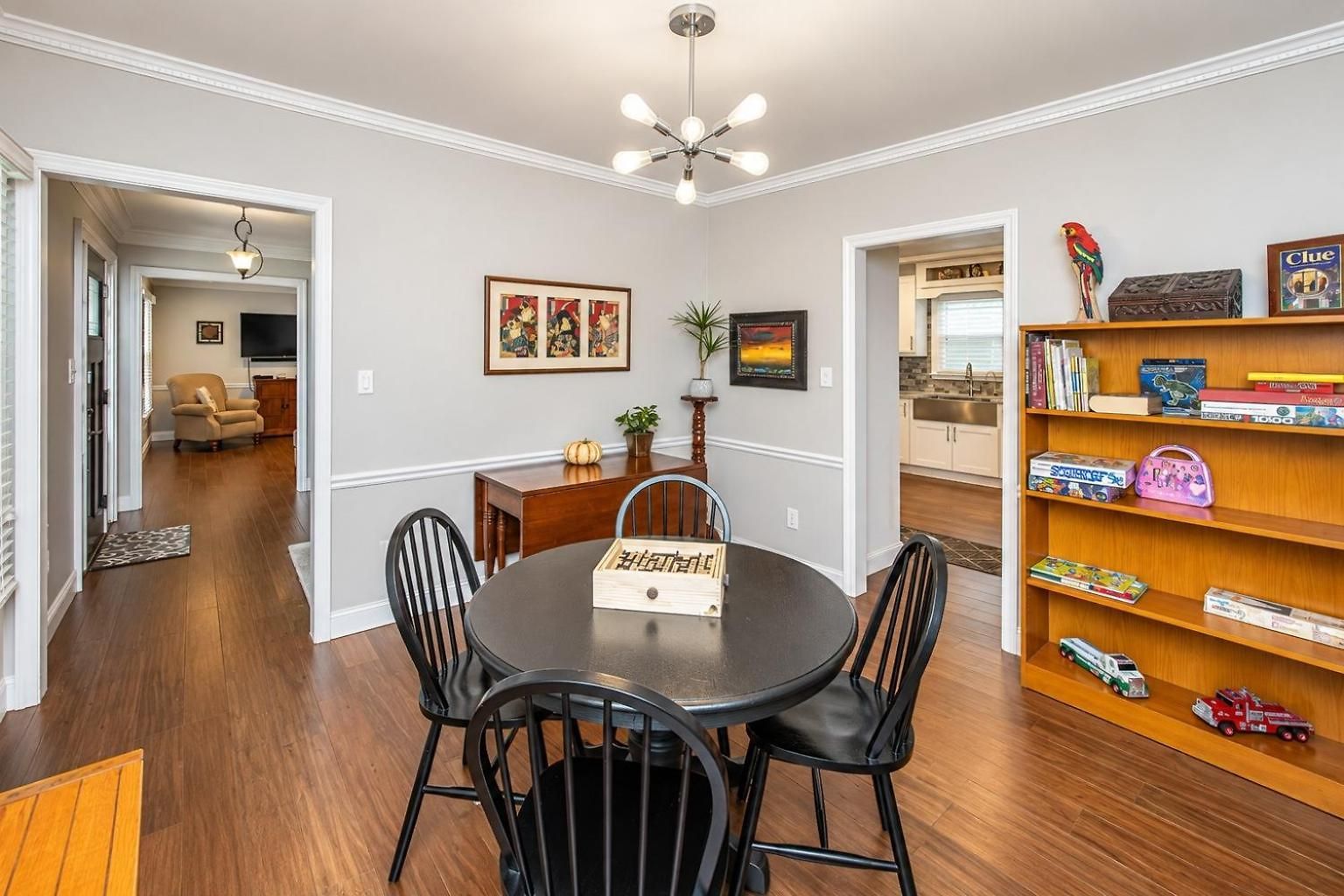 Holiday home 3br Escape: Pool, Hot Tub & Theater