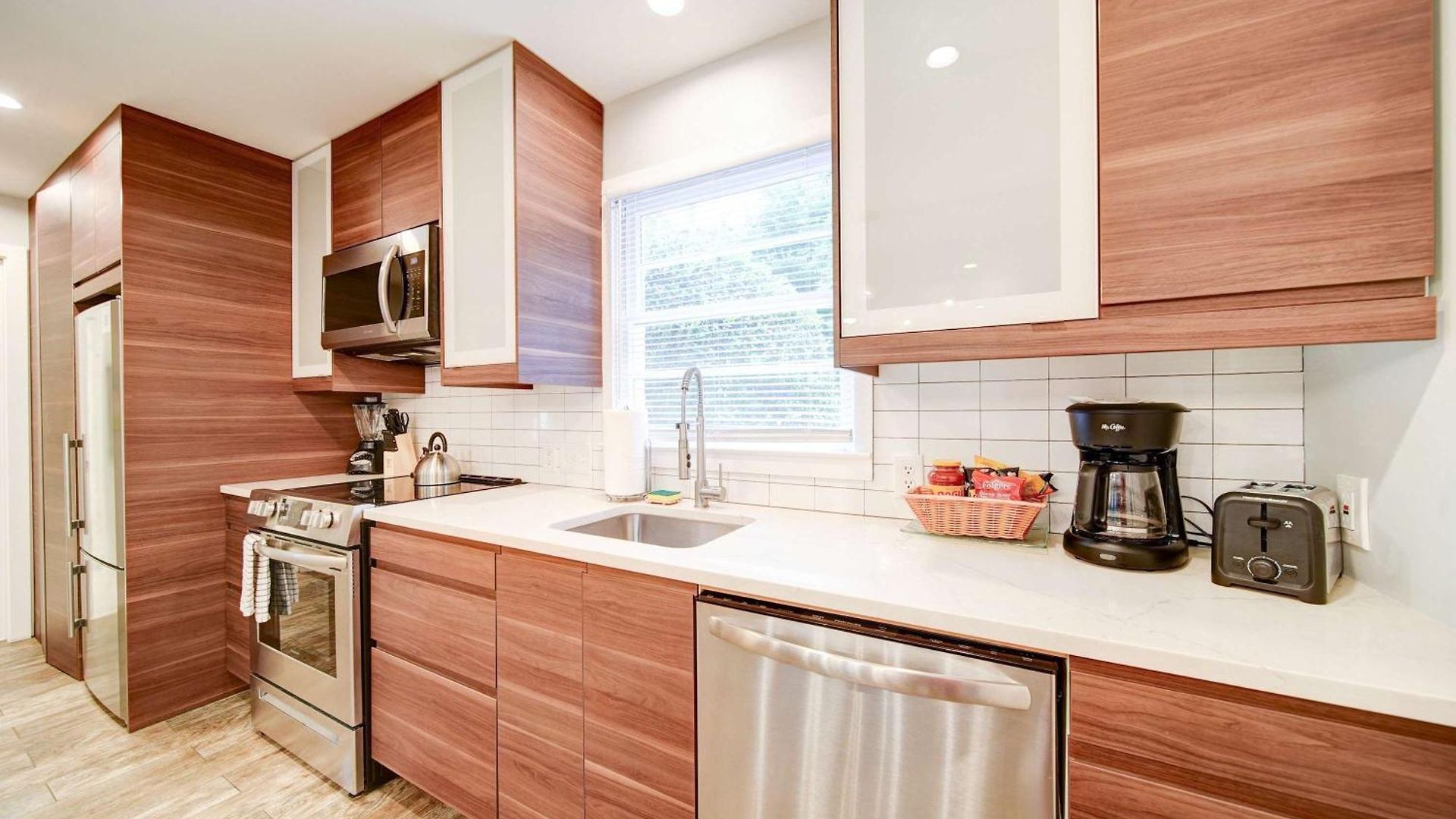 Experience Myers Park In Style Holiday home