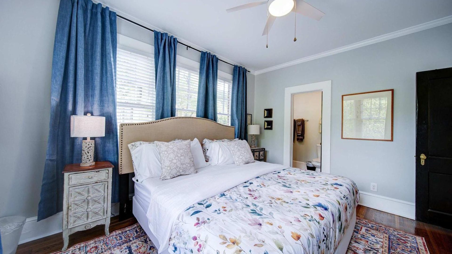 Holiday home Stylish Myers Park 2 Bedroom With Screened Porch *