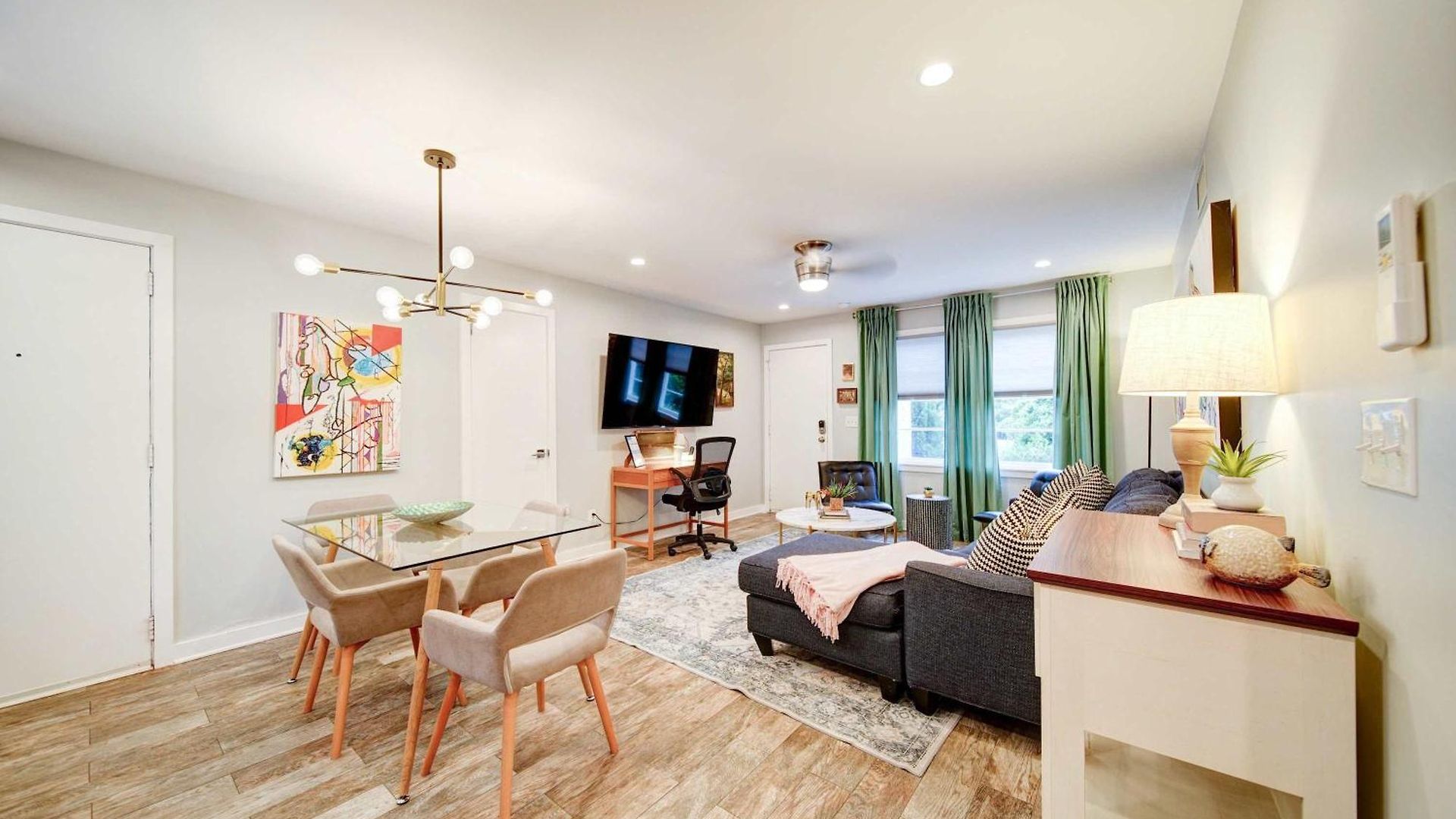 Experience Myers Park In Style Holiday home Charlotte