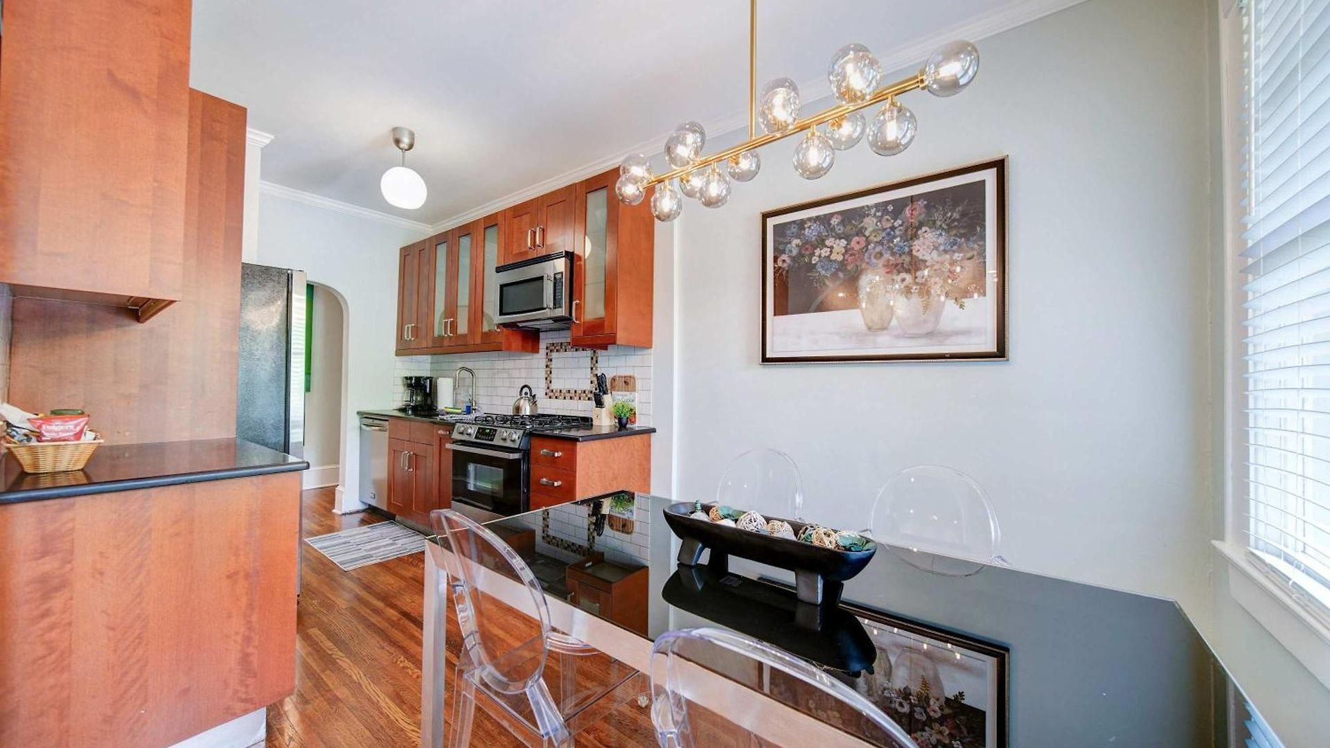 Stylish Myers Park 2 Bedroom With Screened Porch Holiday home *