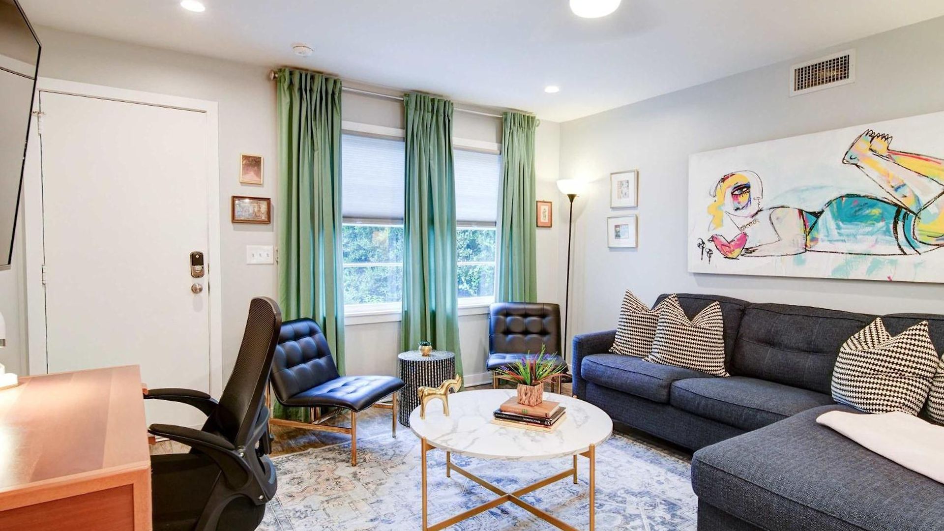 Experience Myers Park In Style *