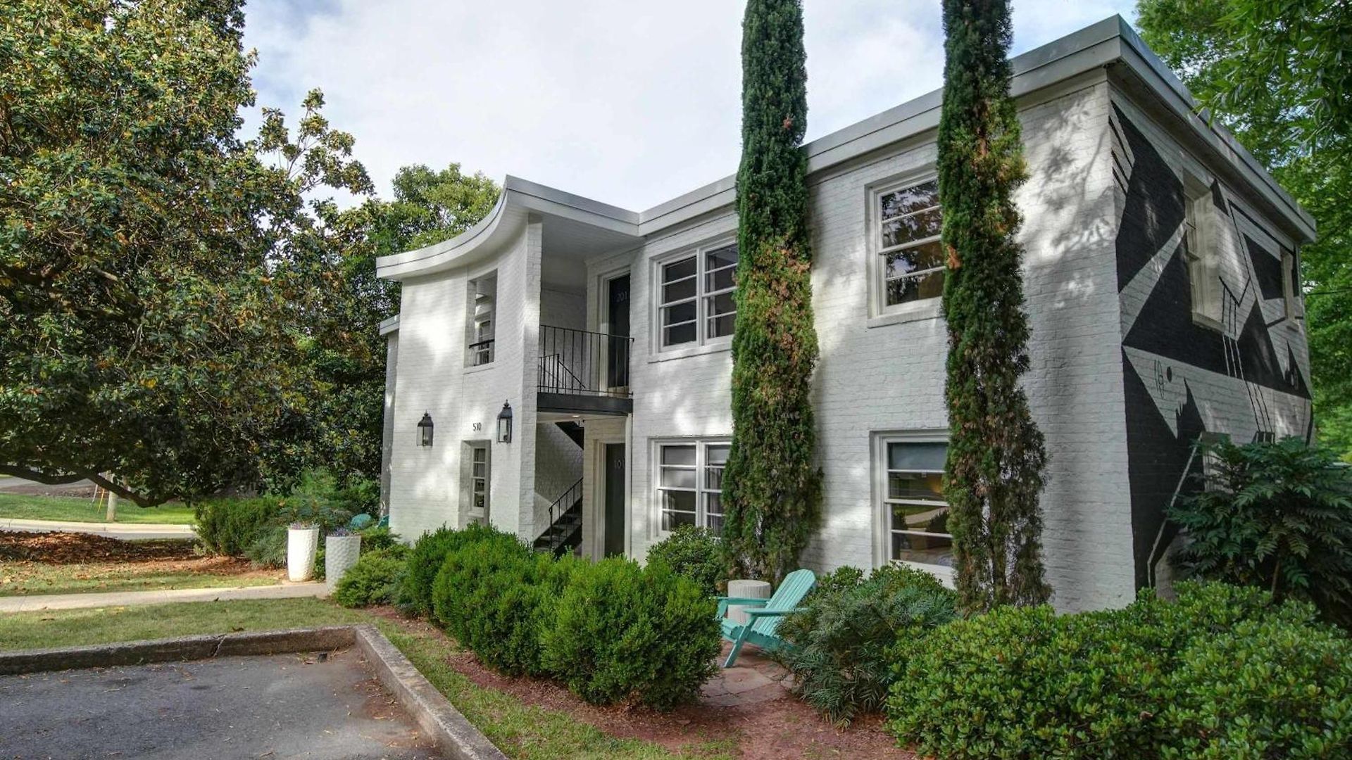 Experience Myers Park In Style Charlotte