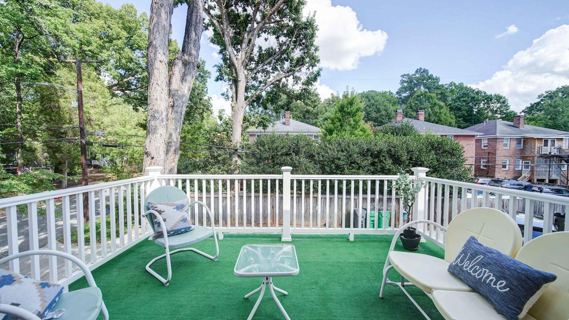Bright And Restful 2br Near Uptown With Balcony * Charlotte