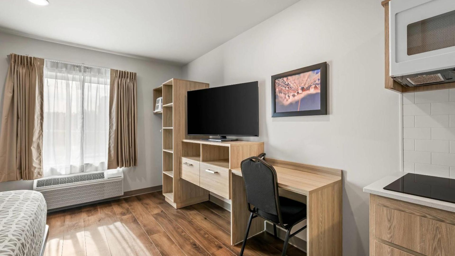 Woodspring Northlake 3* Charlotte
