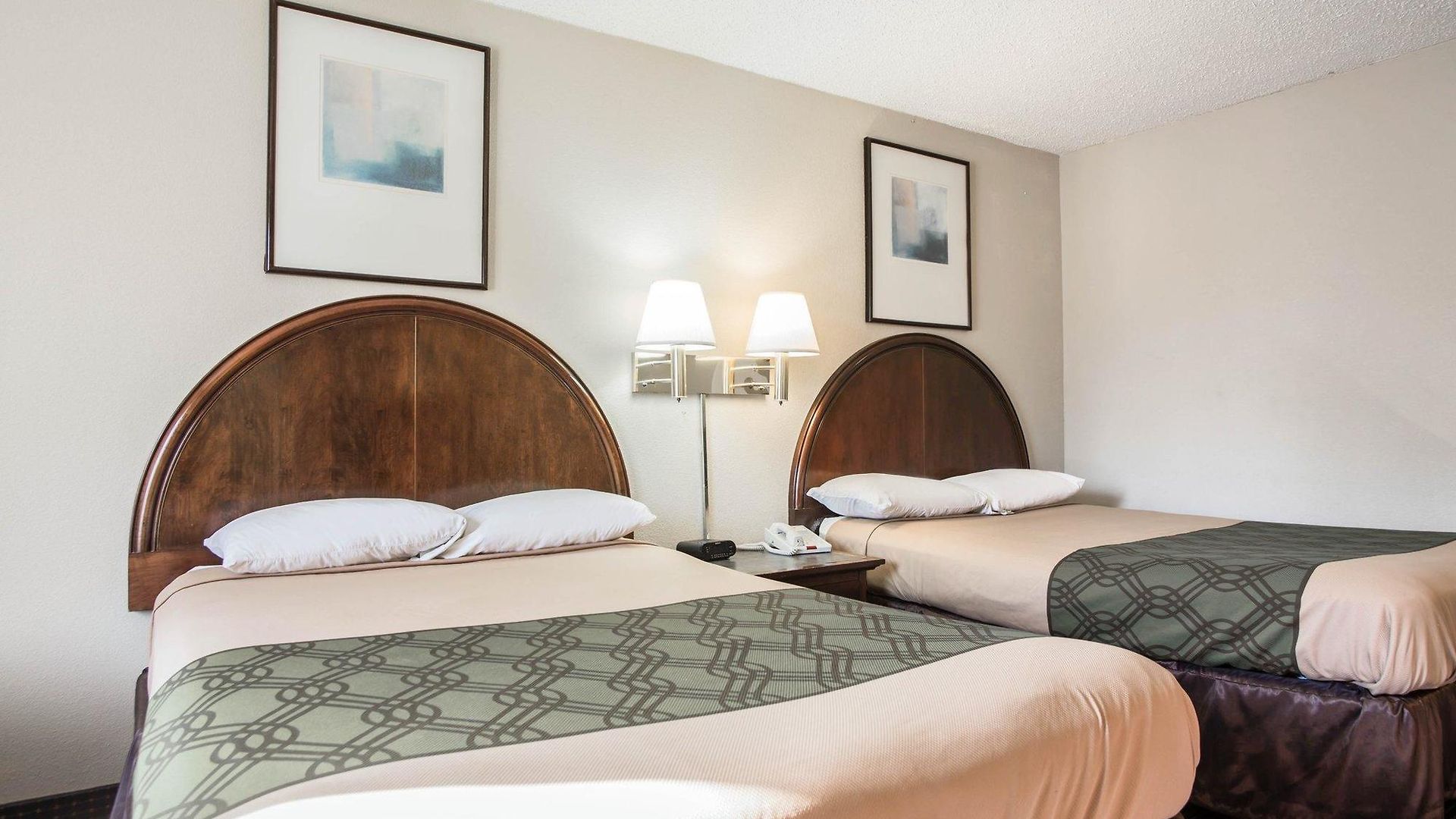 Quality Airport-near Uptown 2* Charlotte