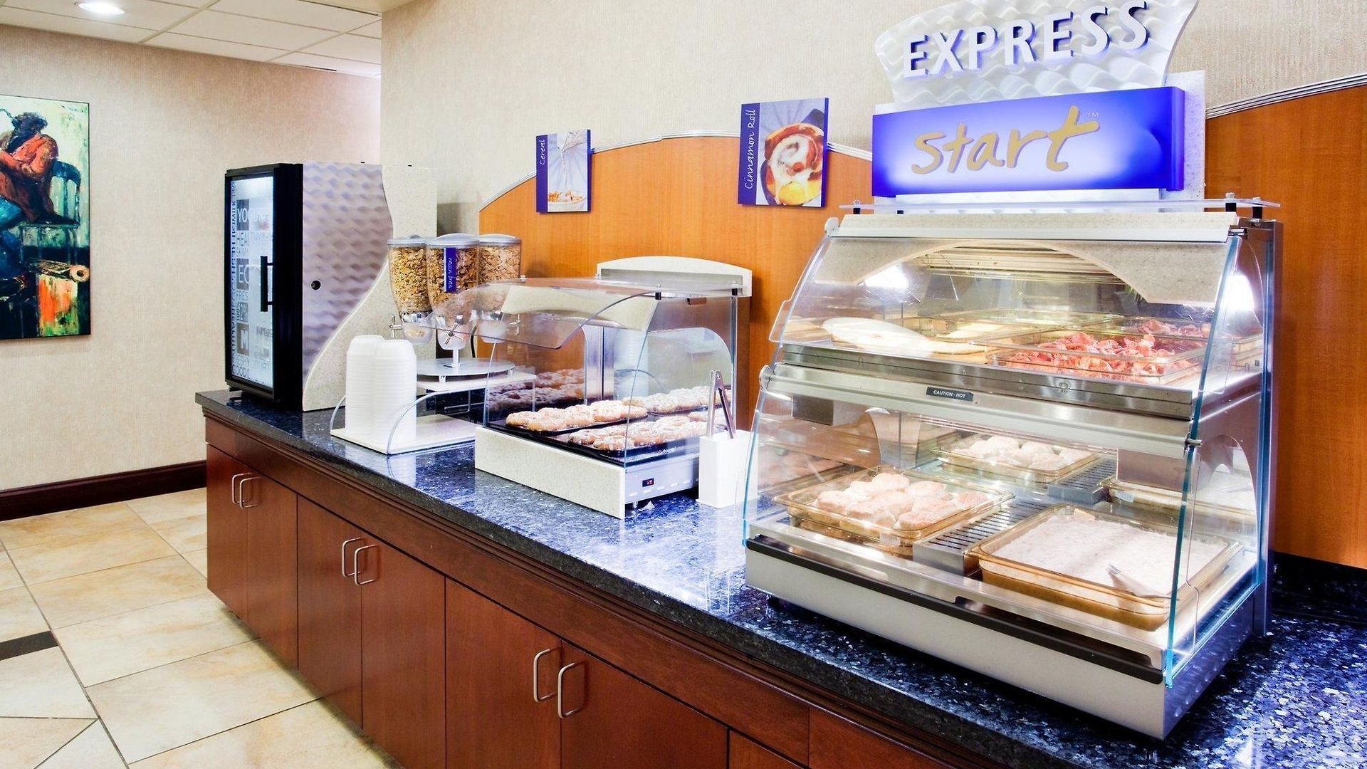 Express Arrowood By Ihg Hotel 2*
