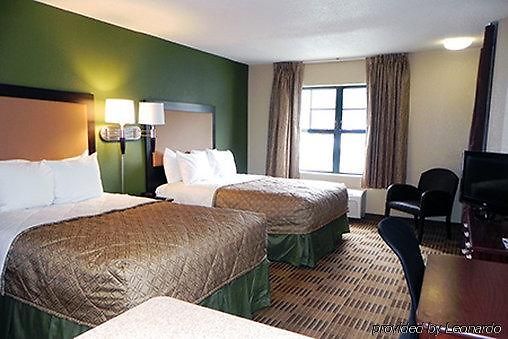 Extended Stay America Select Suites - Charlotte - University Place Hotel