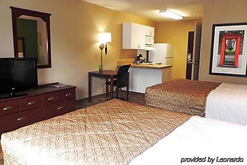 Hotel Extended Stay America Select Suites - Charlotte - University Place 2*