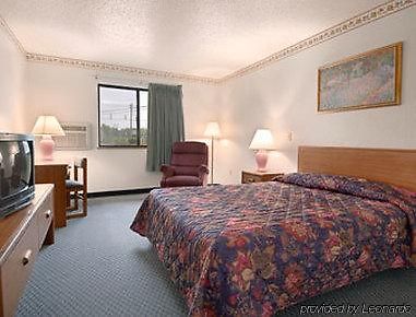 Motel Super 8 By Wyndham Charlotte