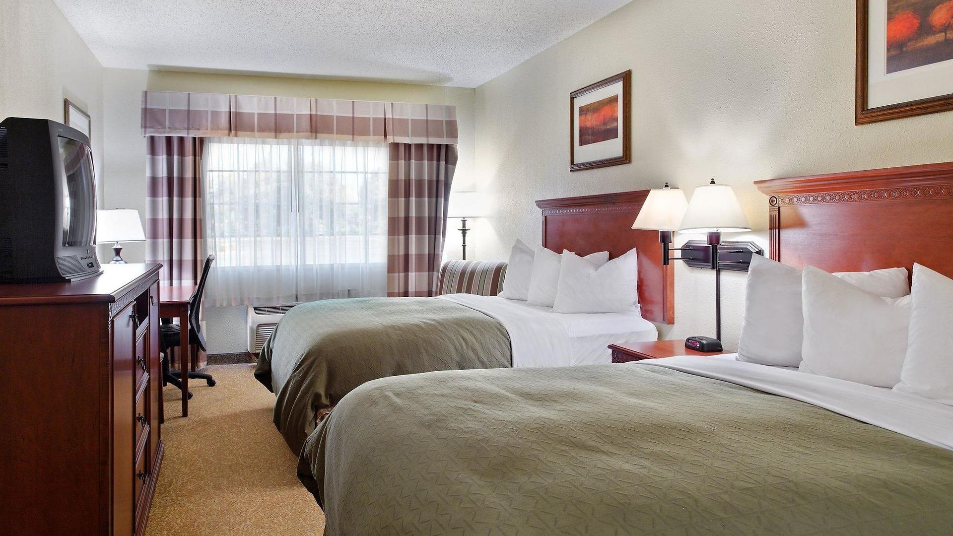 Hotel Country & By Radisson, I-85 Airport, Nc